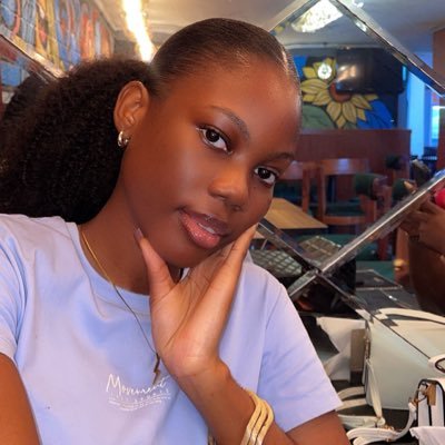 @prettycyb3rgirl